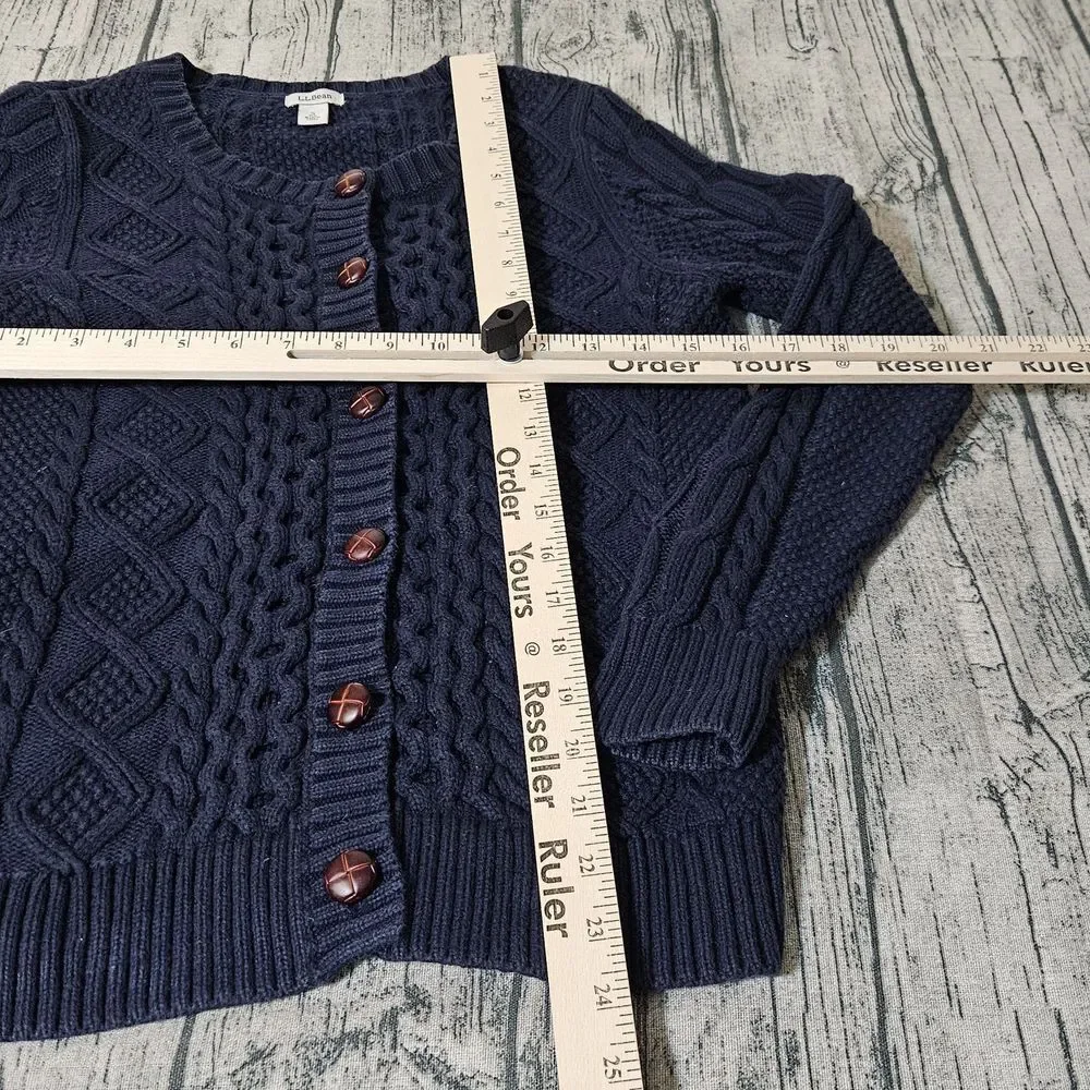 L.L. Bean Girls' Blue Cable Knit Button Cardigan Sweater S Small Long Sleeve Kid